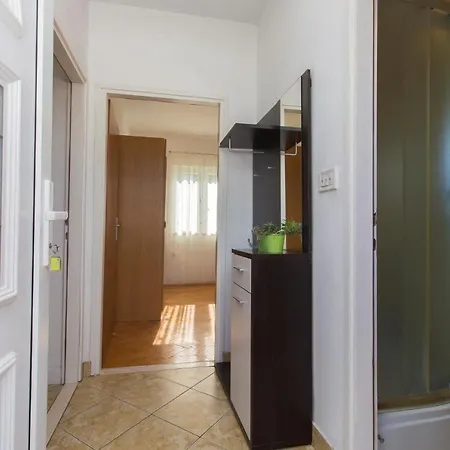 Apartment Slatine 5