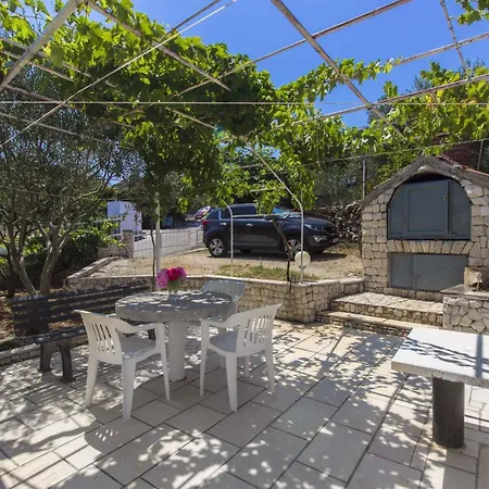 Slatine 5 Trogir